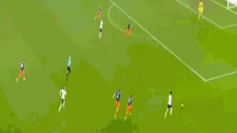 荷兰国家队阵容揭晓：范戴克领衔，德佩、德利赫特在列